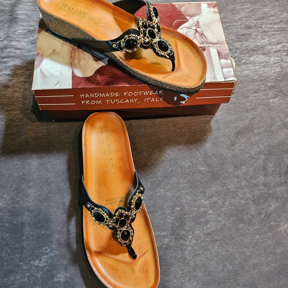 Italian Shoemakers Beth Black Embellished Wedge Thong Sandal Womens 10M 1-01740